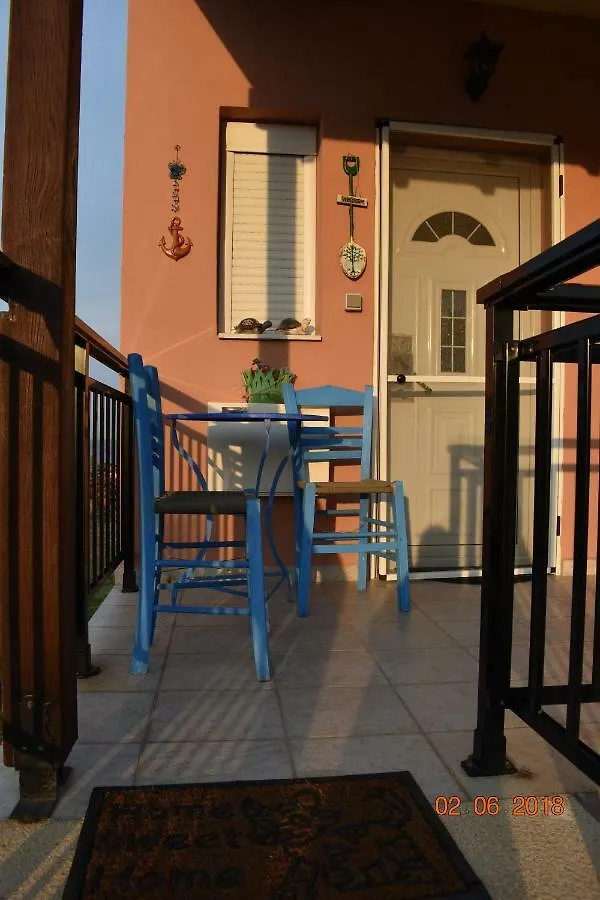 Lia'S Beach House Agios Nikolaos  Grecia